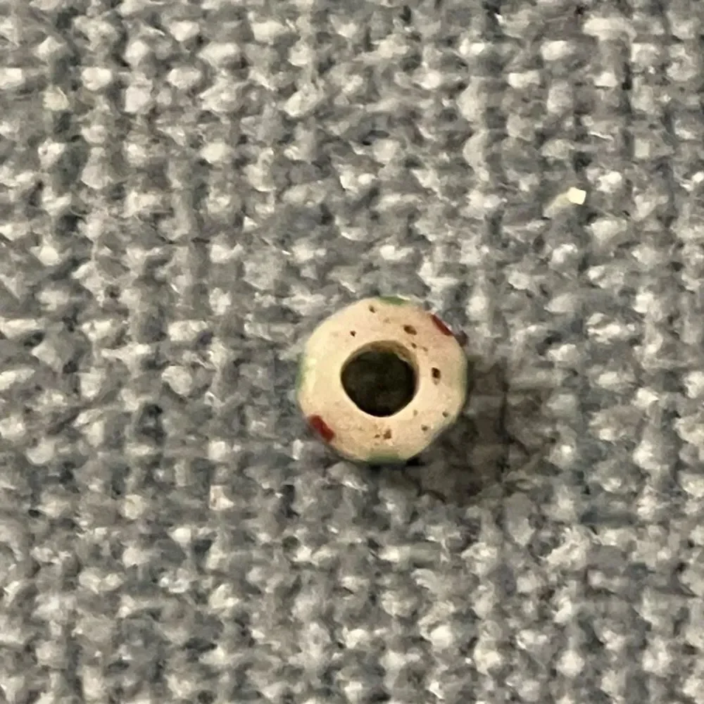 Bead